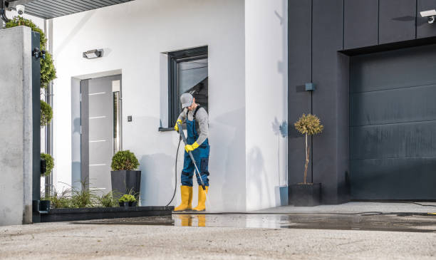Best Gas Station Cleaning  in Marquette, MI